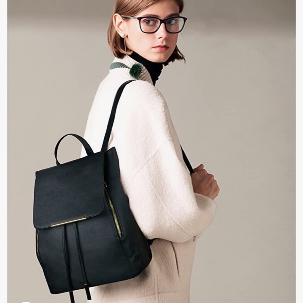 Medium sized Black Faux Leather Backpack - Picture 3 of 13